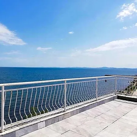 Panorama-chantall- Izba Family 4* Nessebar